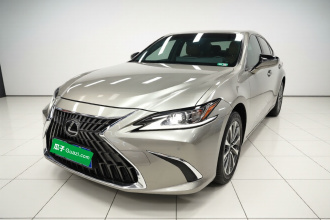 雷克萨斯ES 2021款 260 卓越版