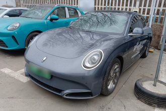 欧拉闪电猫 2022款 555km 尊贵版