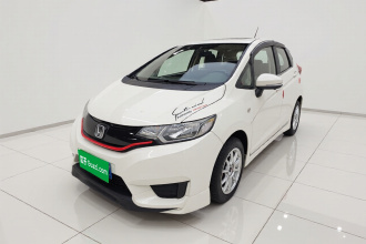 本田 飞度 2016款 1.5L LXS CVT舒适天窗版