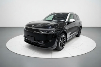 鸿蒙智行 问界M8 2025款 增程 Ultra版 53.4kWh 6座版 (192线激光雷达）