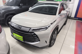 比亚迪 护卫舰07 2024款 荣耀版 DM-i 100KM 豪华型