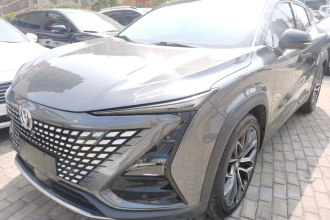 长安UNI-T 2022款 1.5T 尊贵型