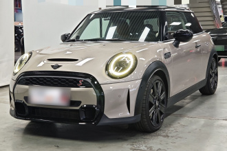 MINI 2023款 2.0T COOPER S 艺术家