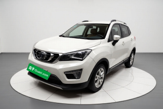 长安CS15 2016款 1.5L 手动时尚版