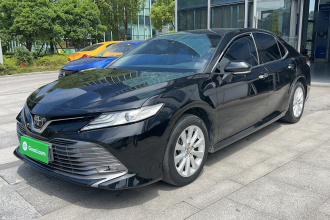 丰田 凯美瑞 2019款 改款 2.0G 豪华版