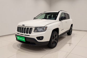 Jeep 指南者(进口) 2013款 2.4L 四驱运动版