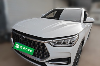 比亚迪 宋PLUS 2020款 1.5T 自动豪华型