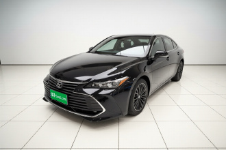 丰田 亚洲龙 2019款 2.0L XLE尊享版 国VI