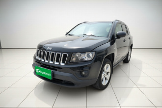 Jeep 指南者(进口) 2015款 2.0L 两驱运动版