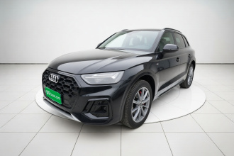 奥迪Q5L 2022款 改款 40T 豪华动感型