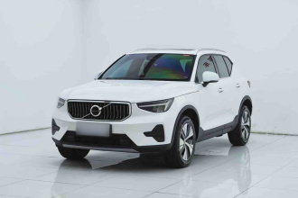 沃尔沃XC40 2023款 B3 智远豪华版