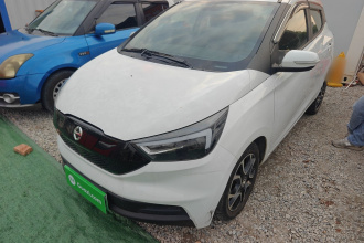 江铃集团新能源 易至EV3 2021款 小雷达悦跑型