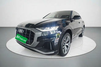 奥迪Q8 2021款 55 TFSI 臻选动感型