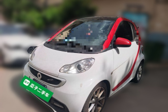 smart fortwo 2014款 1.0 MHD 硬顶城市光波激情版