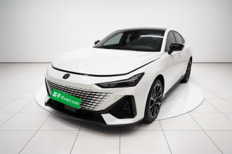 长安UNI-V 2022款 1.5T 尊贵型