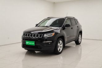 Jeep 指南者 2019款 220T 自动家享版