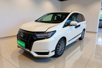 本田 艾力绅 2022款 2.0L e:HEV 豪华先享版