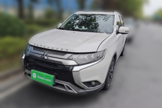 三菱 欧蓝德 2019款 2.4L 两驱致行版 5座 国V