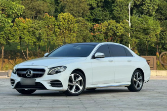 奔驰E级 2018款 改款 E 300 L 运动时尚型