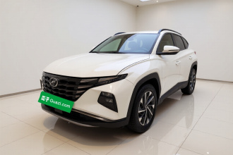 现代 2023款 途胜L 1.5T 自动两驱GLX精英版