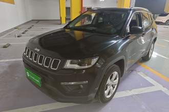 Jeep 指南者 2019款 200T 自动家享-互联大屏版