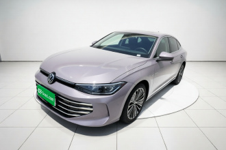 大众 帕萨特 2025款 Pro 380TSI 龙尊版