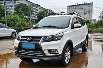 北汽幻速S3 2016款 S3L 1.5L 手动尊享型