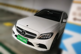 奔驰C级 2020款 改款 C 260 L 运动版