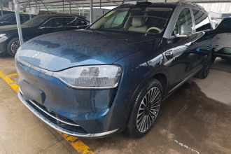 鸿蒙智行 问界M9 2025款 增程 Ultra版 52kWh 6座版 (192线激光雷达）