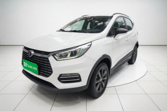 比亚迪 元新能源 2019款 EV360 智联领享型