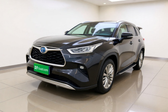 丰田 汉兰达 2022款 双擎 2.5L 四驱尊贵版 7座