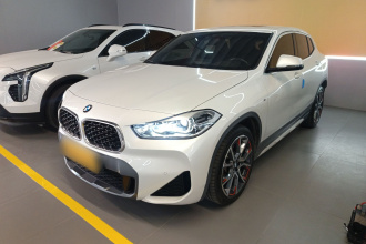 宝马X2 2021款 改款 sDrive25i 锋芒版