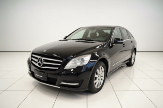 奔驰R级 2017款 R 320 4MATIC 商务型臻藏版