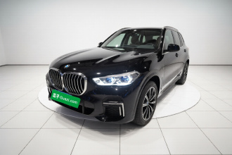 宝马X5 2022款 xDrive 30Li 尊享型M运动套装
