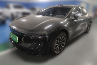 极氪007 2024款 四驱智驾版 75kWh