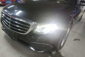 奔驰E级 2020款 改款 E 300 L 殊享版