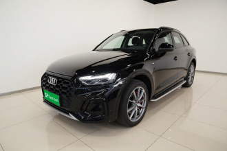 奥迪Q5L 2022款 45T 臻选动感型