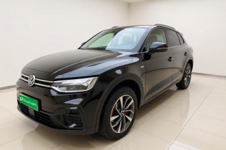 奥迪Q5L 2025款 40 TFSI 豪华动感型