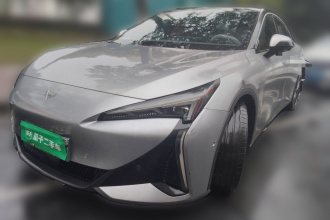 ARCFOX极狐 极狐 阿尔法S5 2025款 改款 560MAX 185kW