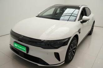 极氪007GT 2025款 四驱智驾版 75kWh