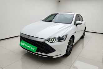 比亚迪 秦PLUS 2021款 DM-i 55KM 旗舰型