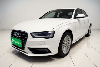 奥迪A4L 2016款 35 TFSI 典藏版 自动标准型