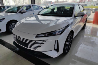 长安 逸动 2025款 蓝鲸 1.5T 500Bar尊贵型