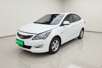 现代 瑞纳 2014款 1.4L 手动智能型GLS