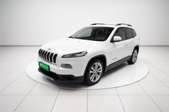 Jeep 自由光 2017款 2.4L 领先版