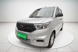 五菱汽车 五菱宏光V 2022款 1.5L劲取版电动助力LAR