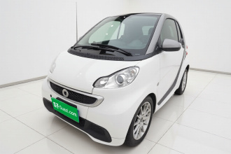 smart fortwo 2014款 1.0 MHD 硬顶新年特别版