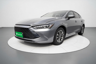 比亚迪 秦PLUS 2023款 冠军版 DM-i 55KM领先型