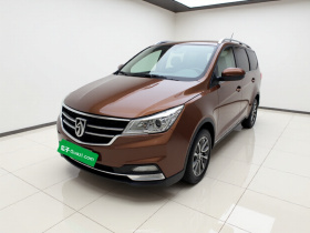 宝骏730 2019款 1.5T CVT旗舰型 7座 国VI