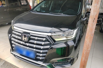 本田 艾力绅 2022款 2.0L e:HEV 豪华先享版
